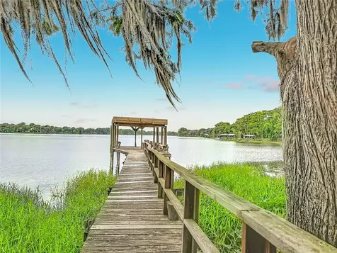 8980 E Devilsneck Road Floral City FL 34436