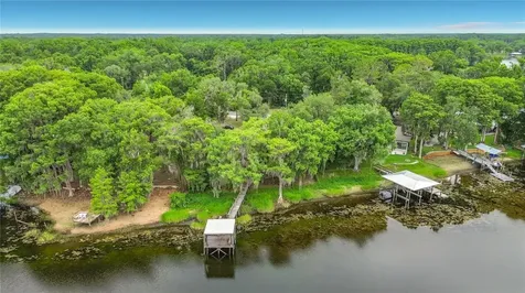 8980 E Devilsneck Road Floral City FL 34436