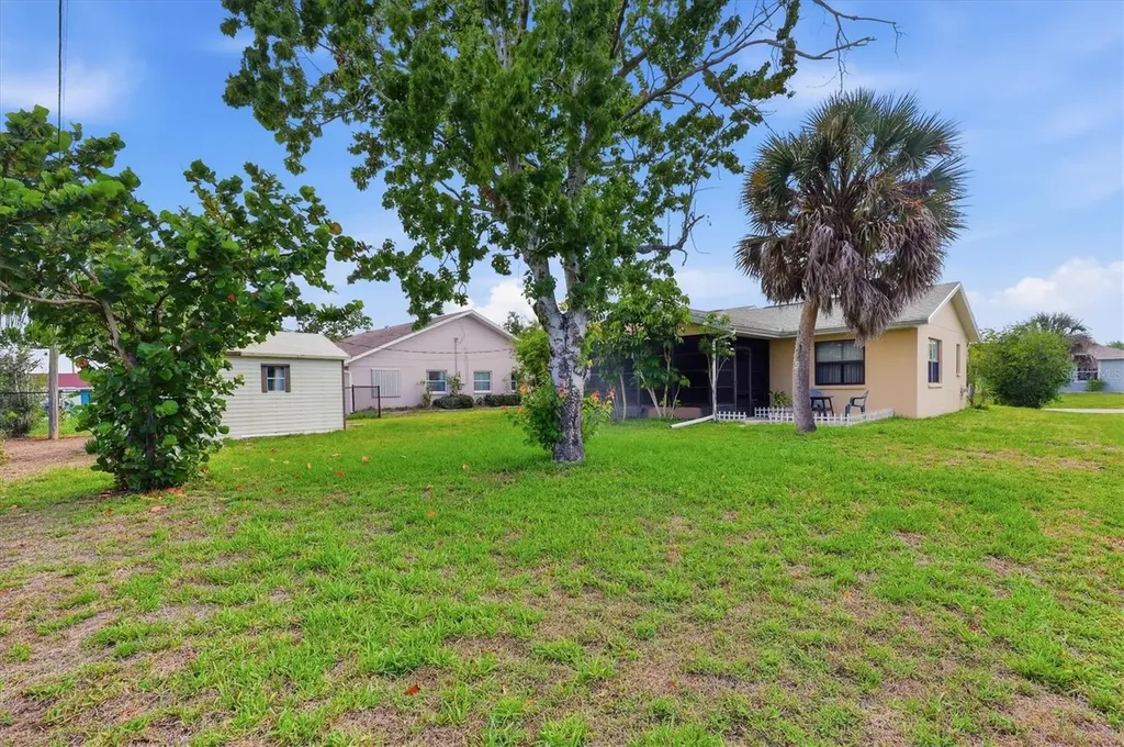 6975 Inland Street Englewood FL 34224