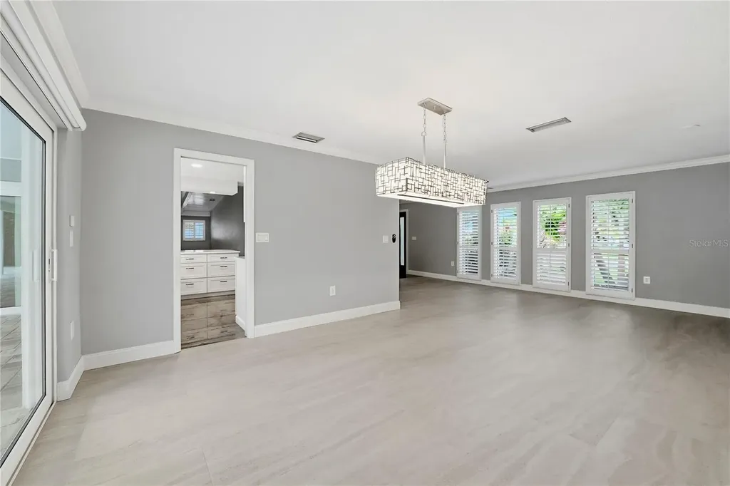 14463 Sandpiper Circle Clearwater FL 33762