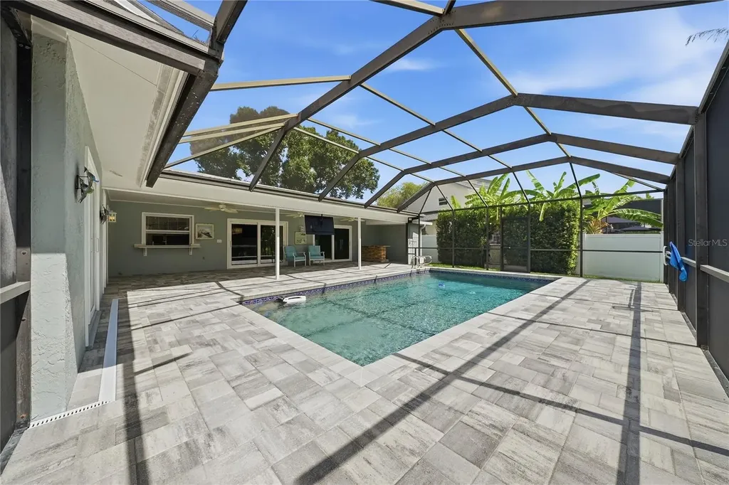 14463 Sandpiper Circle Clearwater FL 33762