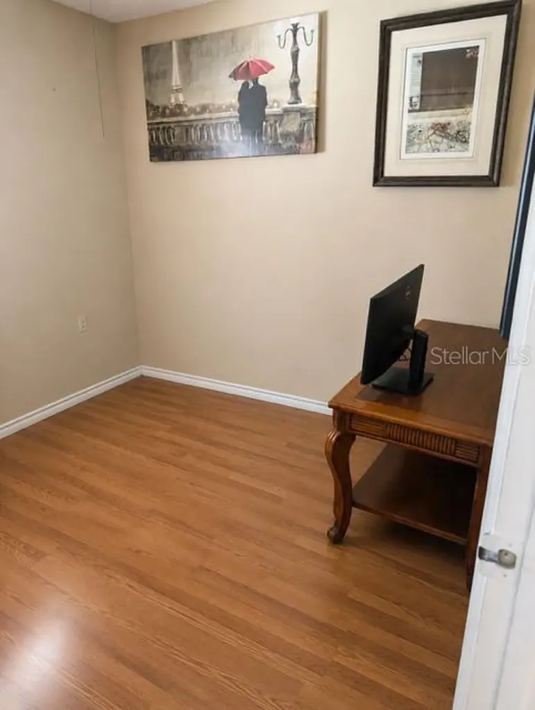 806 Crosswinds Drive Brandon FL 33511