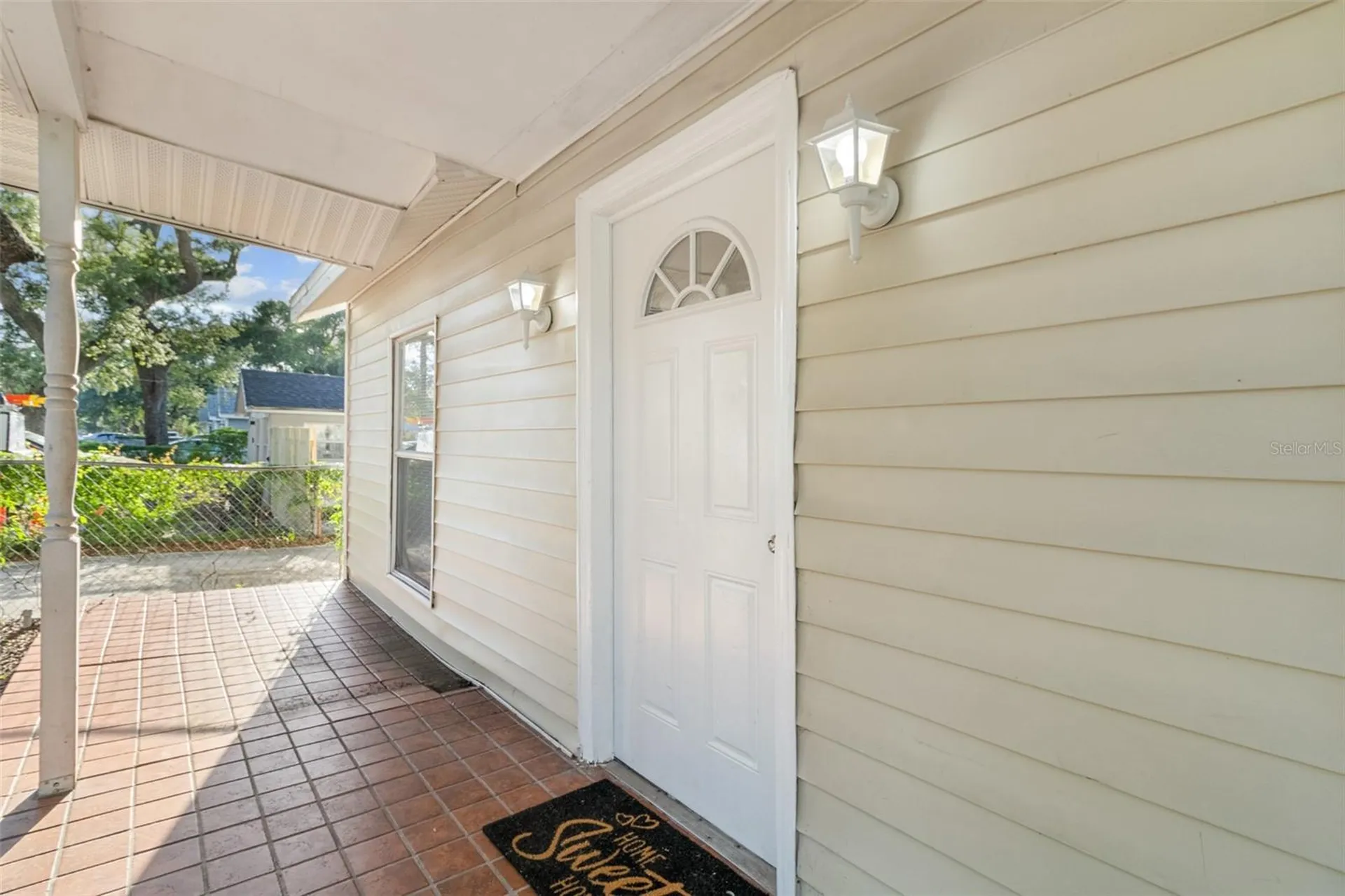 2116 E Ellicott Street Tampa FL 33610