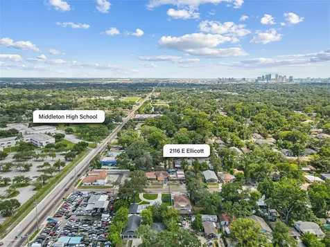 2116 E Ellicott Street Tampa FL 33610