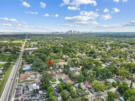2116 E Ellicott Street Tampa FL 33610