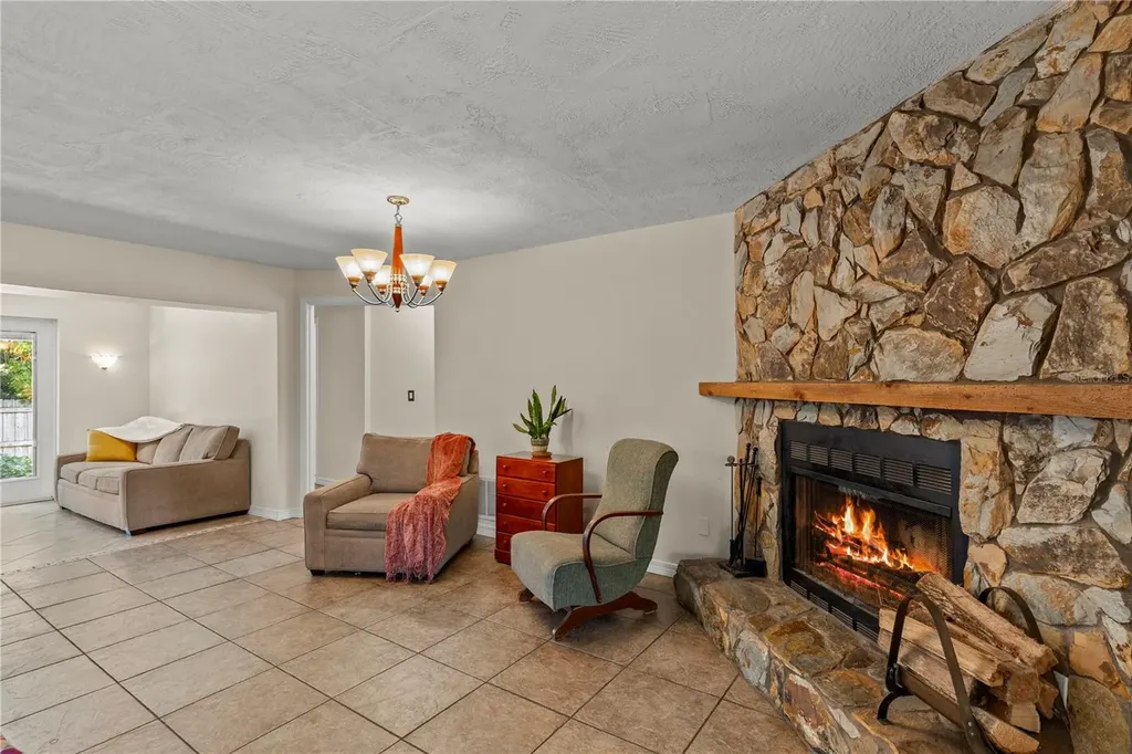 3153 Carlos Drive Dunedin FL 34698