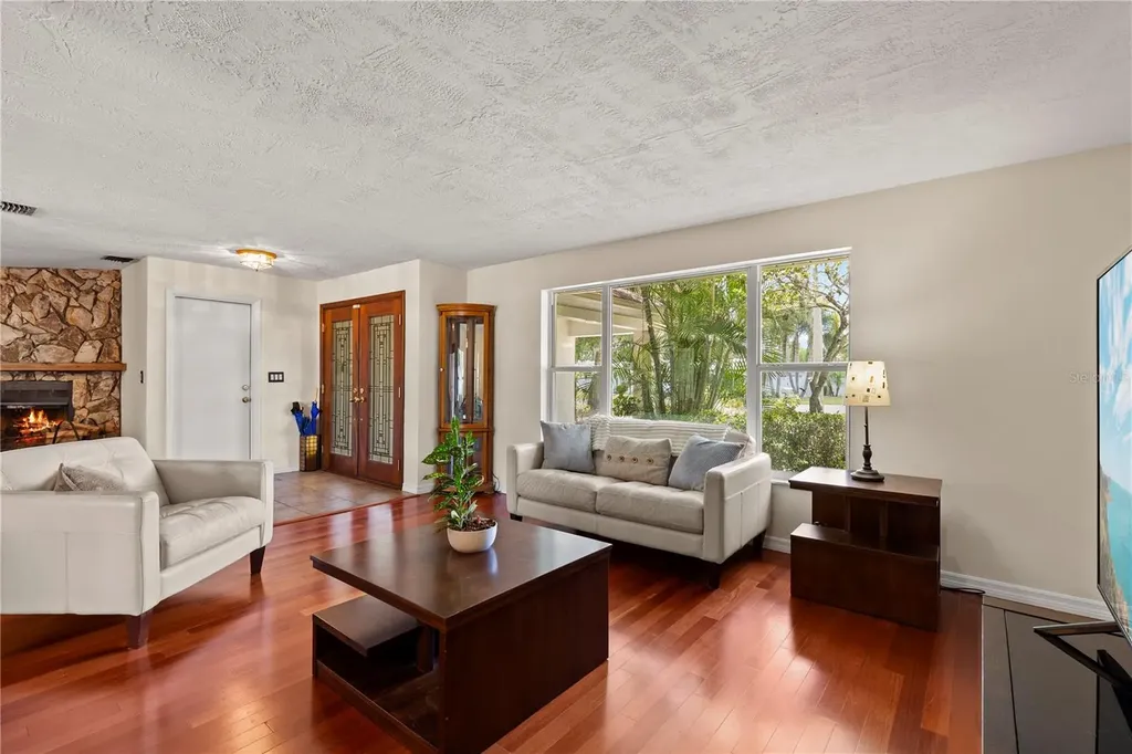 3153 Carlos Drive Dunedin FL 34698