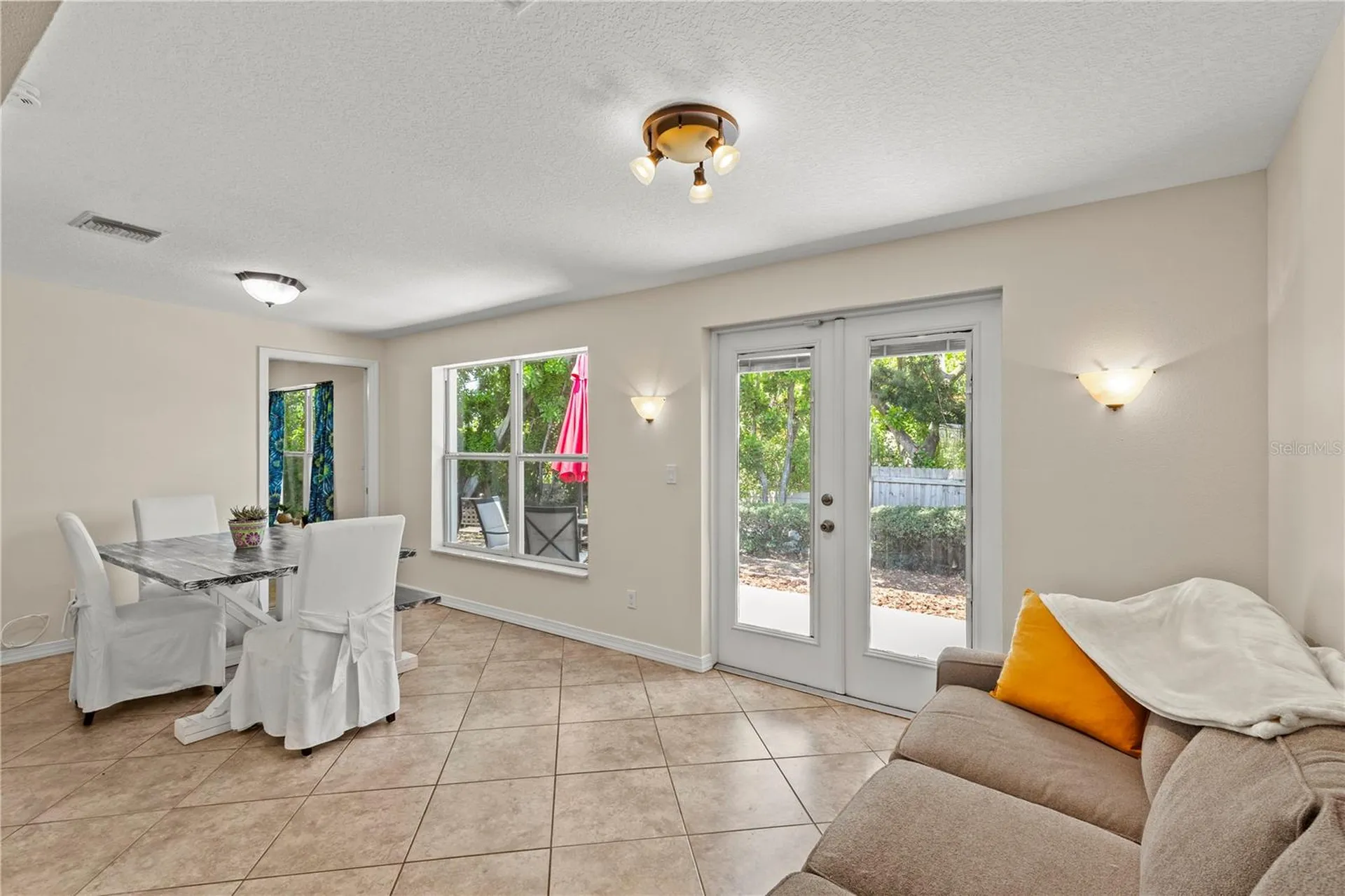 3153 Carlos Drive Dunedin FL 34698