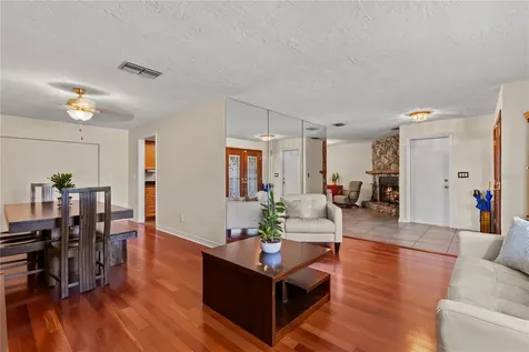 3153 Carlos Drive Dunedin FL 34698