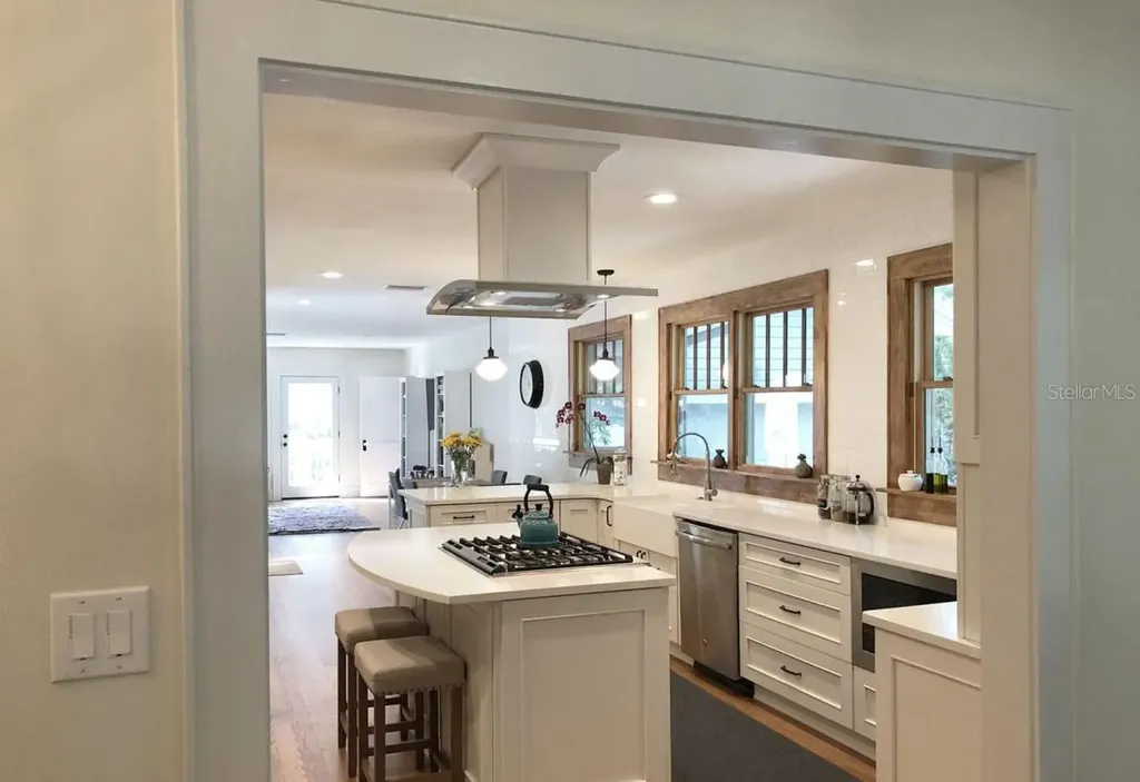 553 Scotland Street Dunedin FL 34698