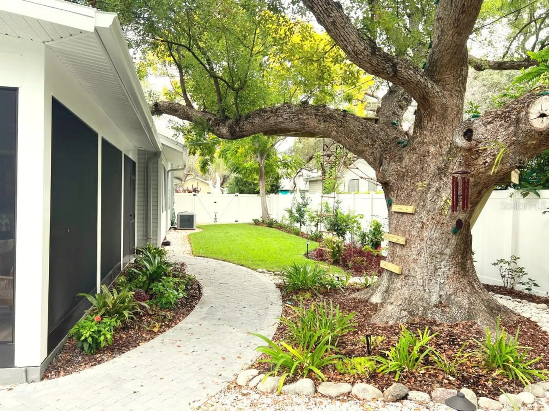553 Scotland Street Dunedin FL 34698