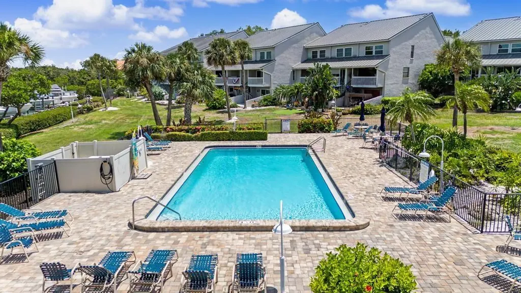 1375 Pinellas Bayway Tierra Verde FL 33715