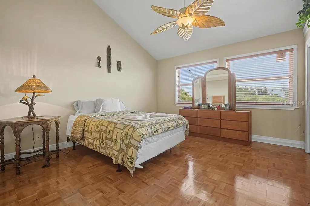 1375 Pinellas Bayway Tierra Verde FL 33715