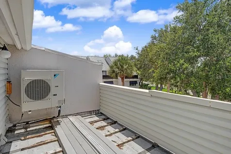 1375 Pinellas Bayway Tierra Verde FL 33715