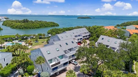 1375 Pinellas Bayway Tierra Verde FL 33715