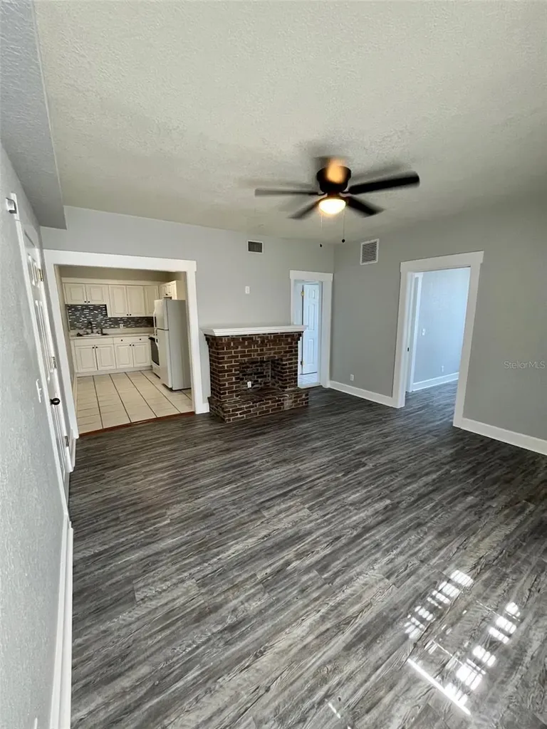 644 4th Avenue S St Petersburg FL 33701