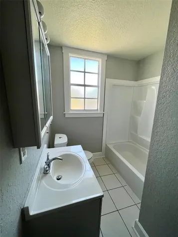 644 4th Avenue S St Petersburg FL 33701
