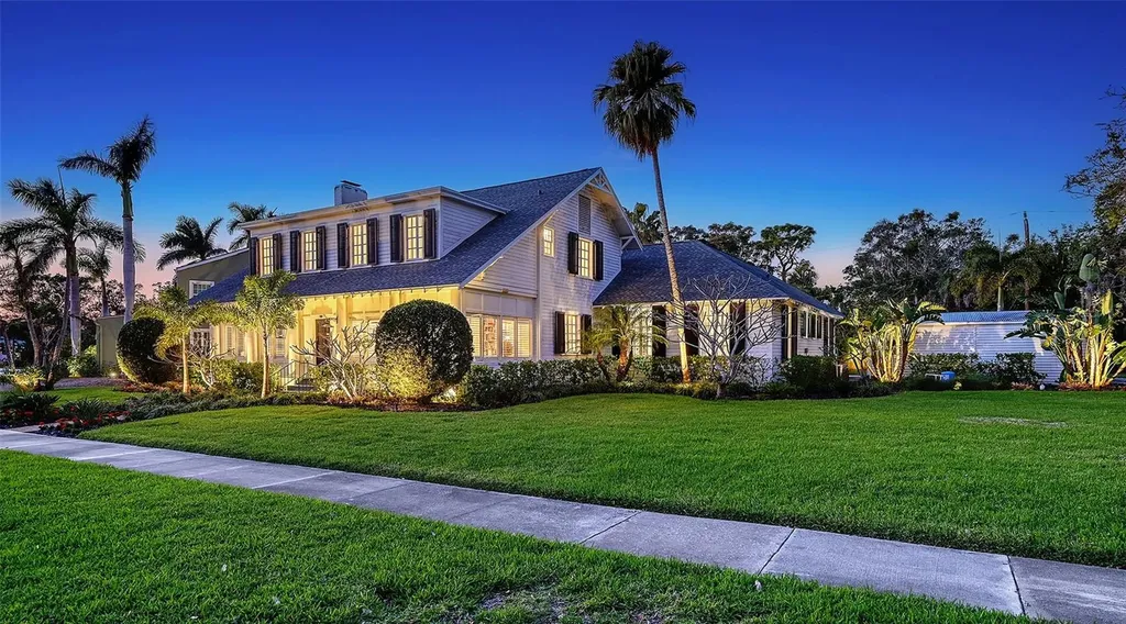 7715 Westmoreland Drive Sarasota FL 34243