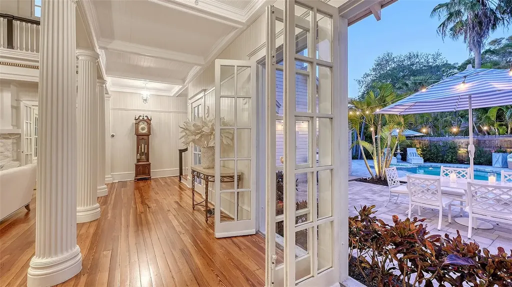 7715 Westmoreland Drive Sarasota FL 34243