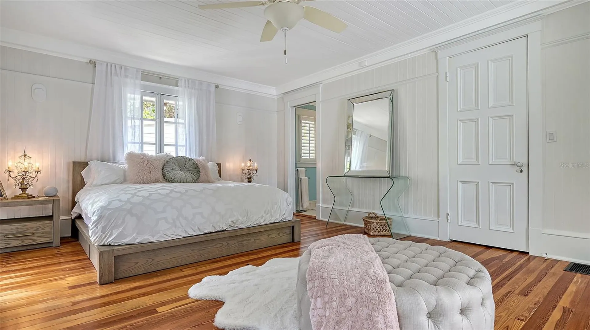 7715 Westmoreland Drive Sarasota FL 34243