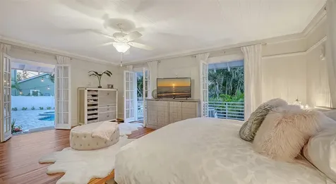 7715 Westmoreland Drive Sarasota FL 34243