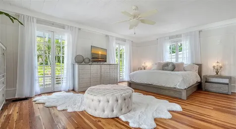 7715 Westmoreland Drive Sarasota FL 34243