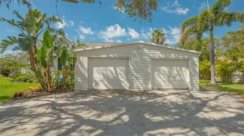 7715 Westmoreland Drive Sarasota FL 34243
