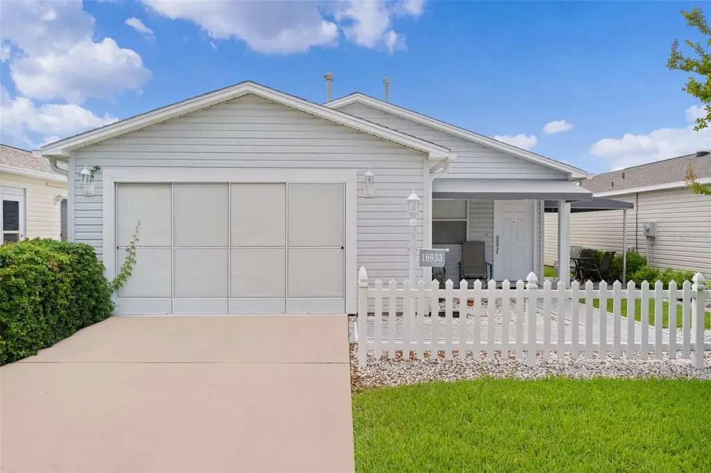 16933 SE 94th Sunnybrook Circle The Villages FL 32162