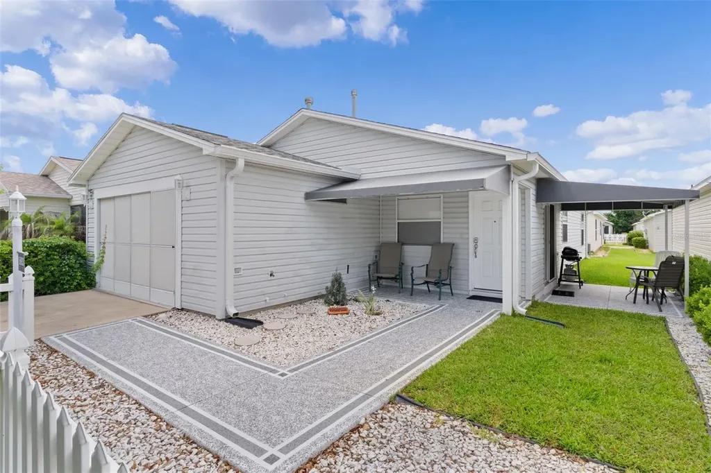 16933 SE 94th Sunnybrook Circle The Villages FL 32162