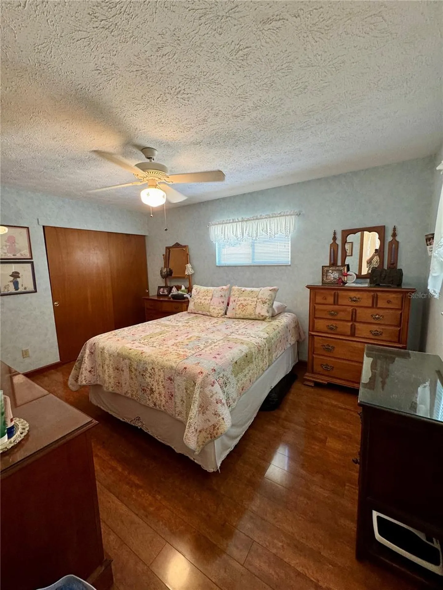 827 Strawberry Lane Brandon FL 33511