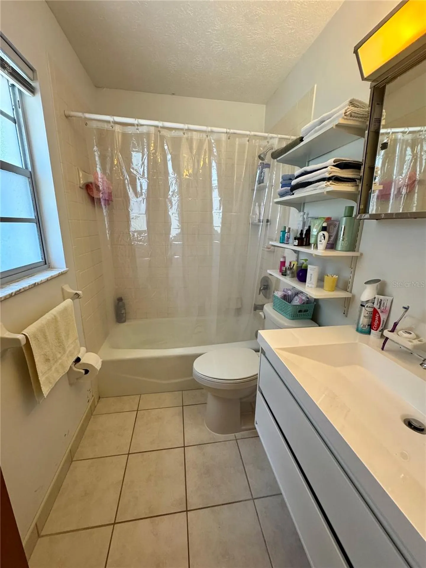 827 Strawberry Lane Brandon FL 33511