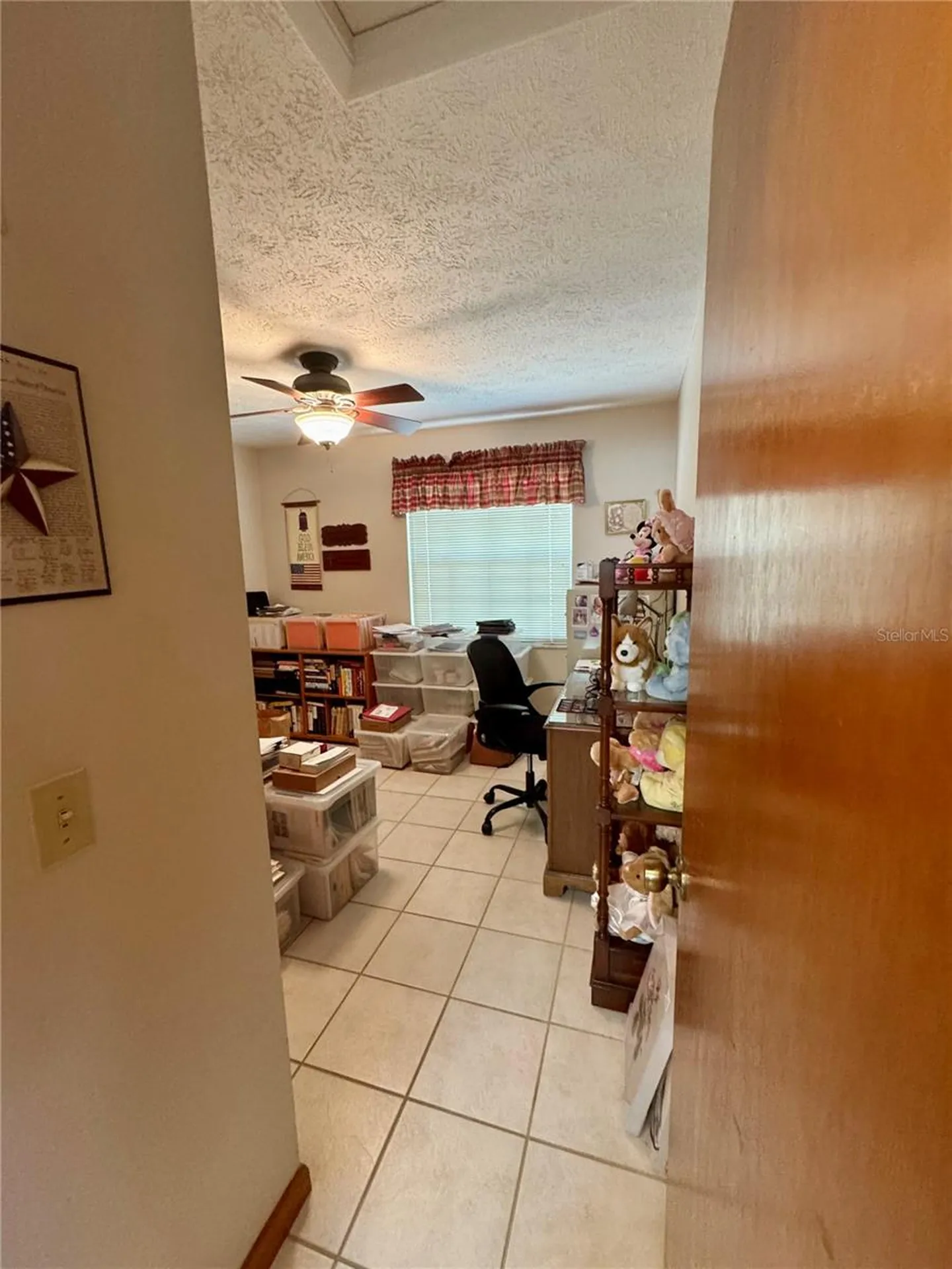 827 Strawberry Lane Brandon FL 33511
