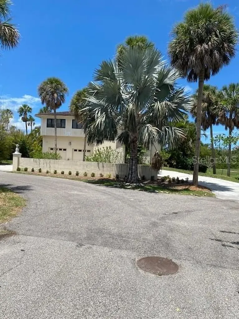 609 42nd Street Court W Palmetto FL 34221