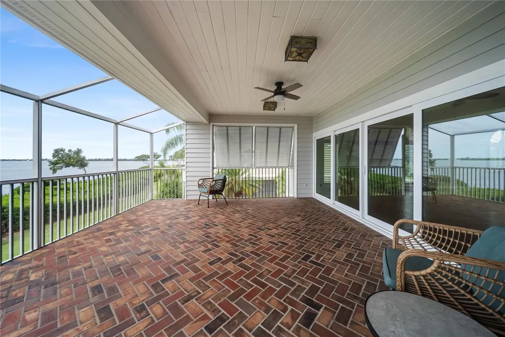 44 Tidy Island Boulevard Bradenton FL 34210