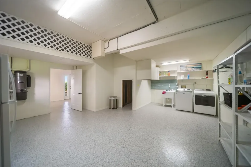 44 Tidy Island Boulevard Bradenton FL 34210