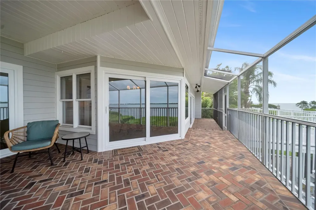 44 Tidy Island Boulevard Bradenton FL 34210
