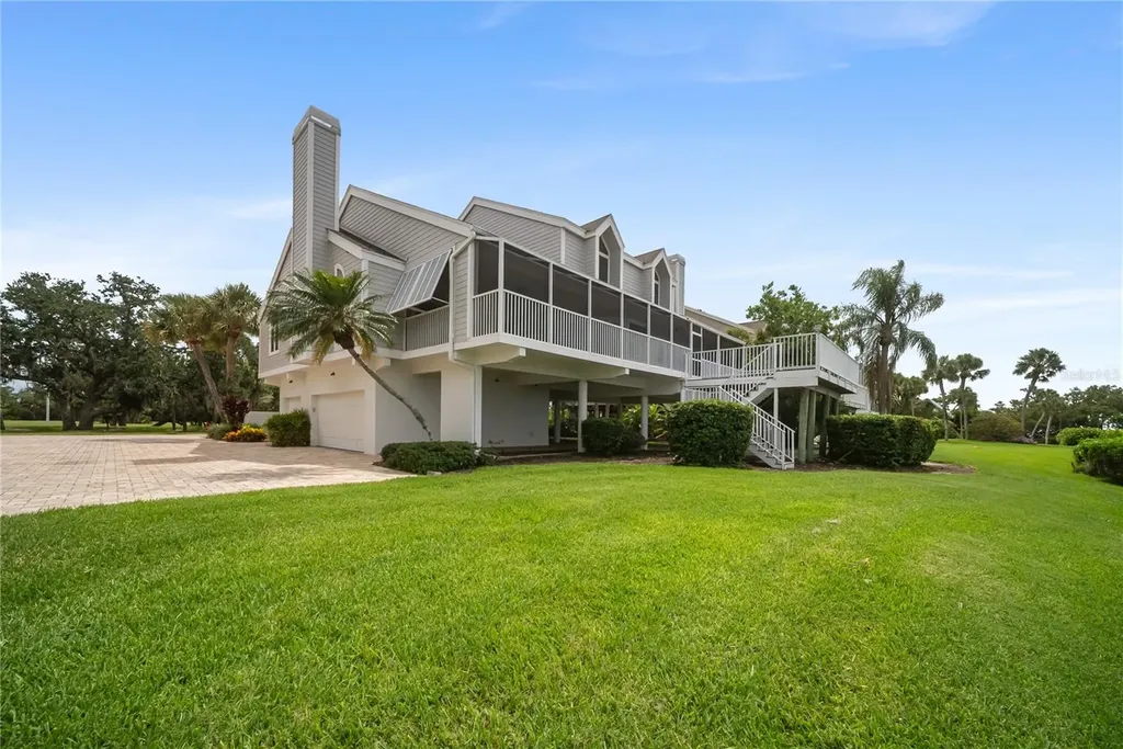 44 Tidy Island Boulevard Bradenton FL 34210