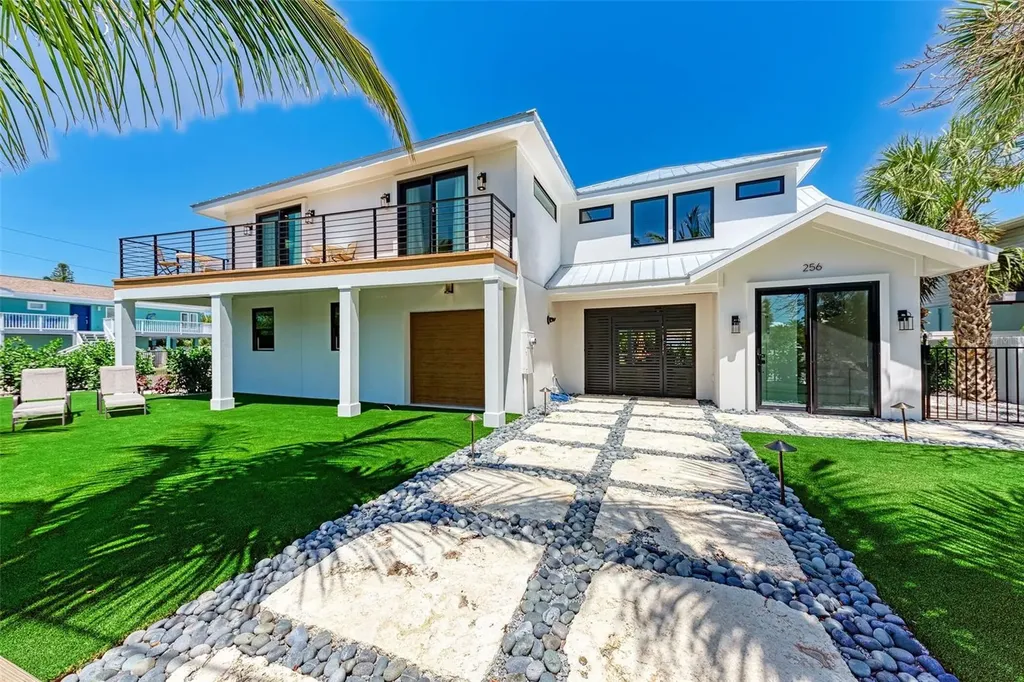 256 Gladiolus Street Anna Maria FL 34216