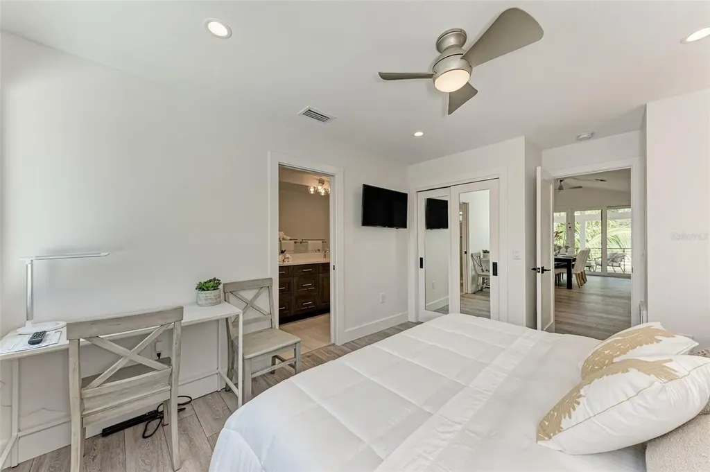 256 Gladiolus Street Anna Maria FL 34216