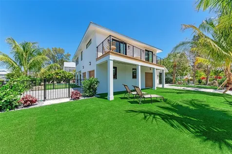 256 Gladiolus Street Anna Maria FL 34216