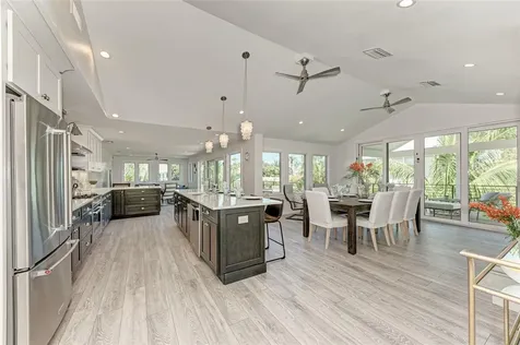 256 Gladiolus Street Anna Maria FL 34216