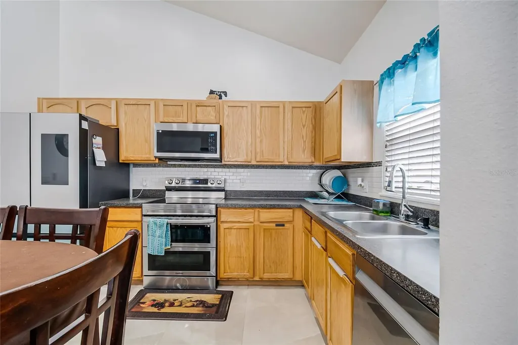 1228 Sandy Ridge Drive Davenport FL 33896