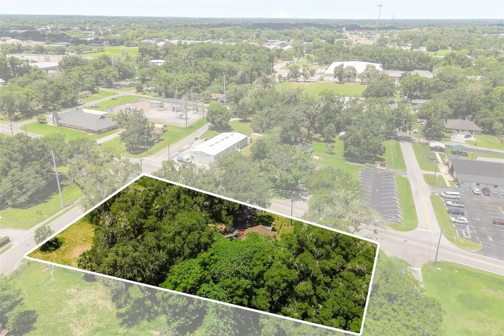 1921 NE 8th Road Ocala FL 34470