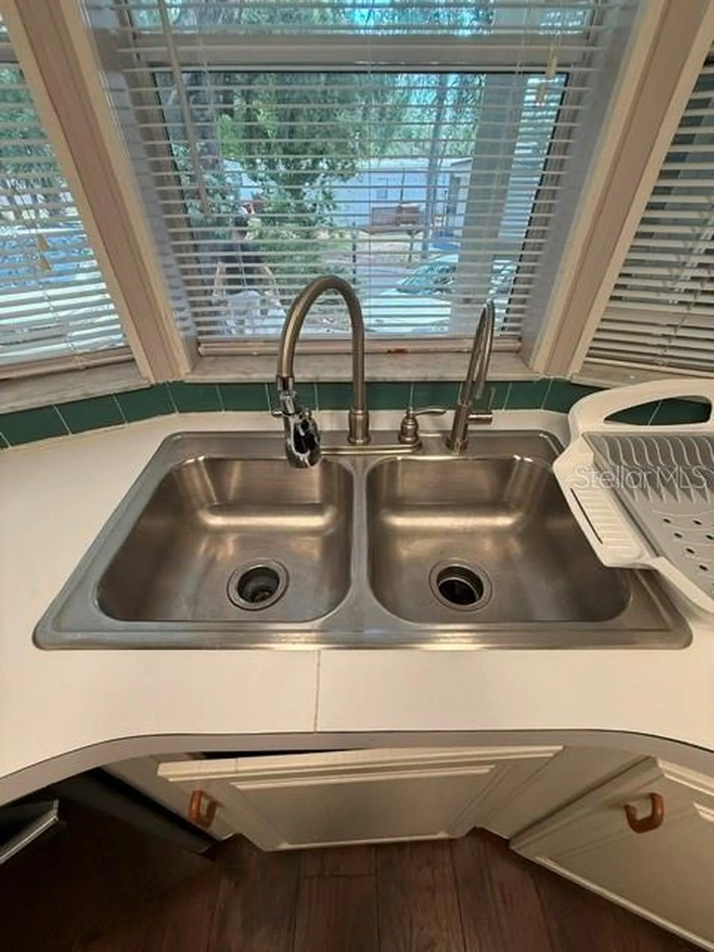 816 Elkan Drive Tarpon Springs FL 34689
