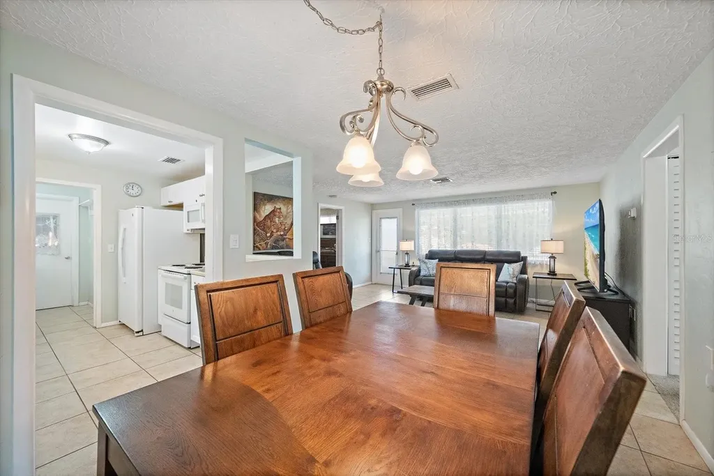 2120 La Salle Street Sarasota FL 34231
