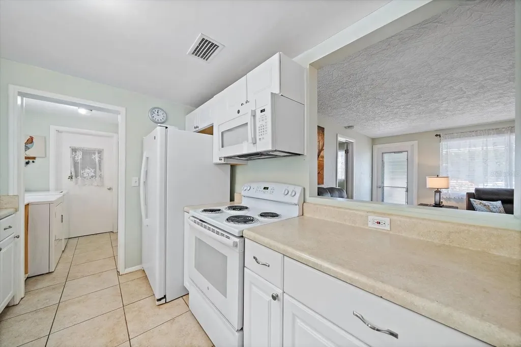 2120 La Salle Street Sarasota FL 34231