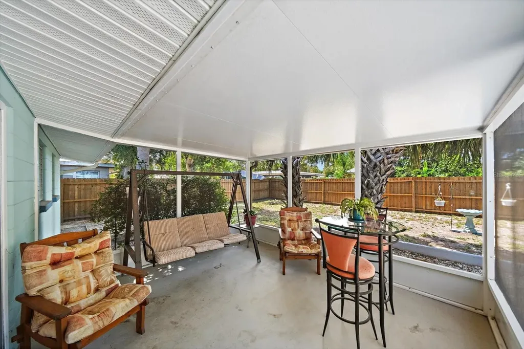 2120 La Salle Street Sarasota FL 34231