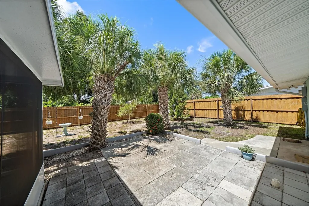 2120 La Salle Street Sarasota FL 34231