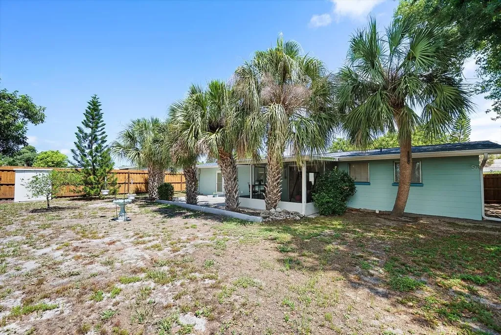 2120 La Salle Street Sarasota FL 34231