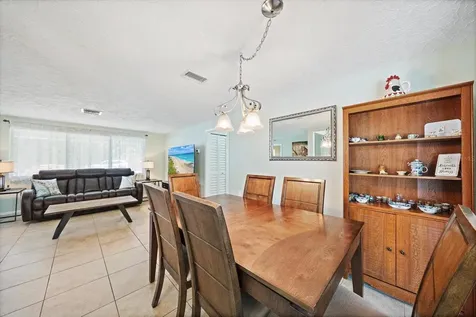 2120 La Salle Street Sarasota FL 34231
